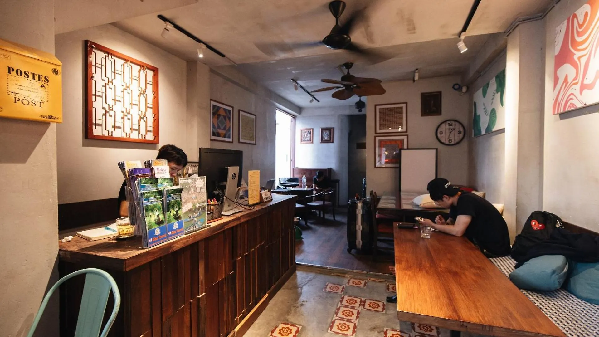 9 Hostel And Bar Thành Pho Ho Chí Minh 0*,  Vietnam